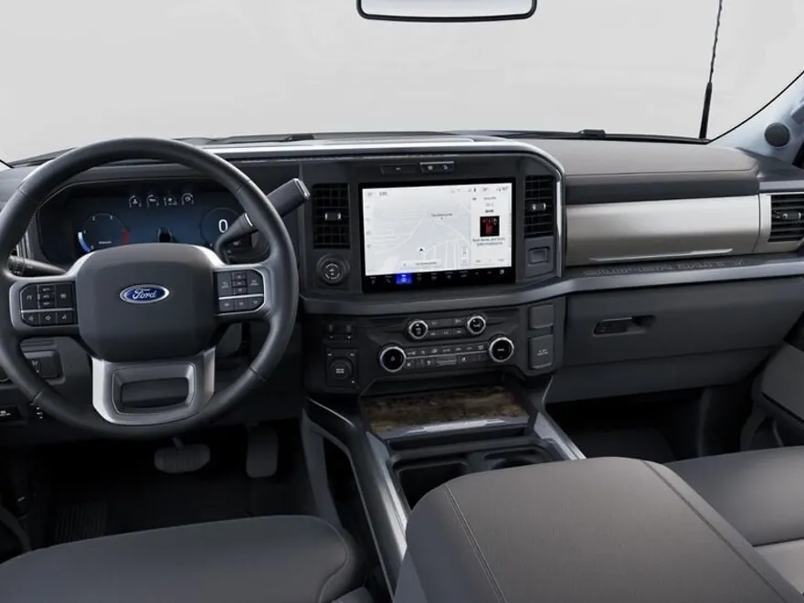 2025 Ford F-250 Lariat photo 1