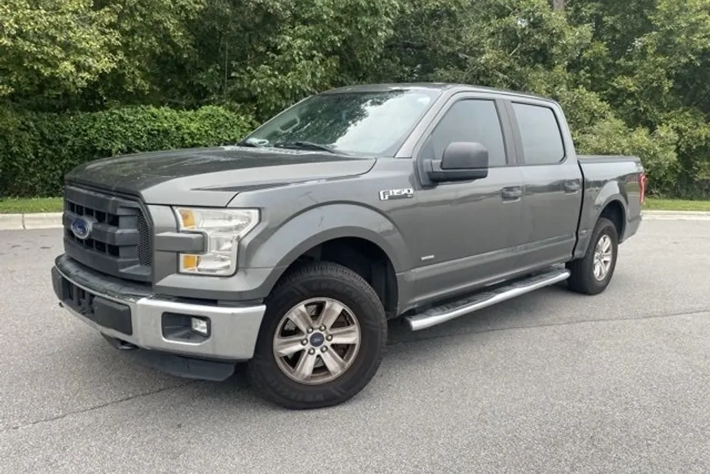 2015 Ford F-150 XL photo 1