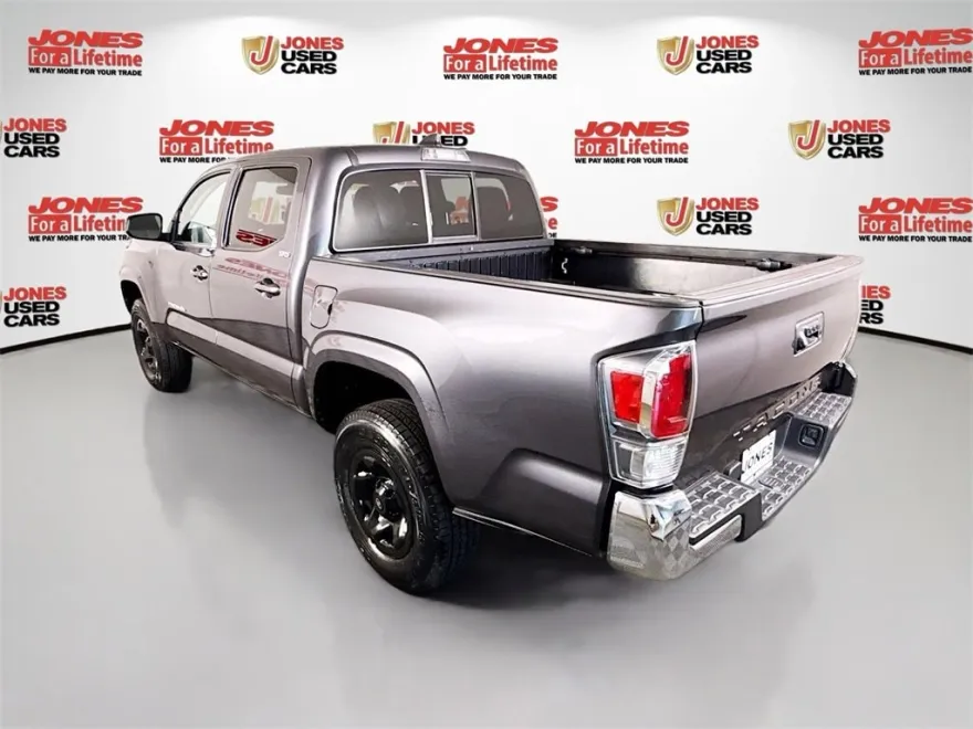 2023 Toyota Tacoma SR5 photo 1