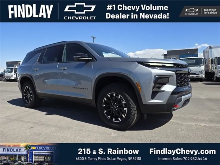 2026 Chevrolet Traverse Z71 photo 1
