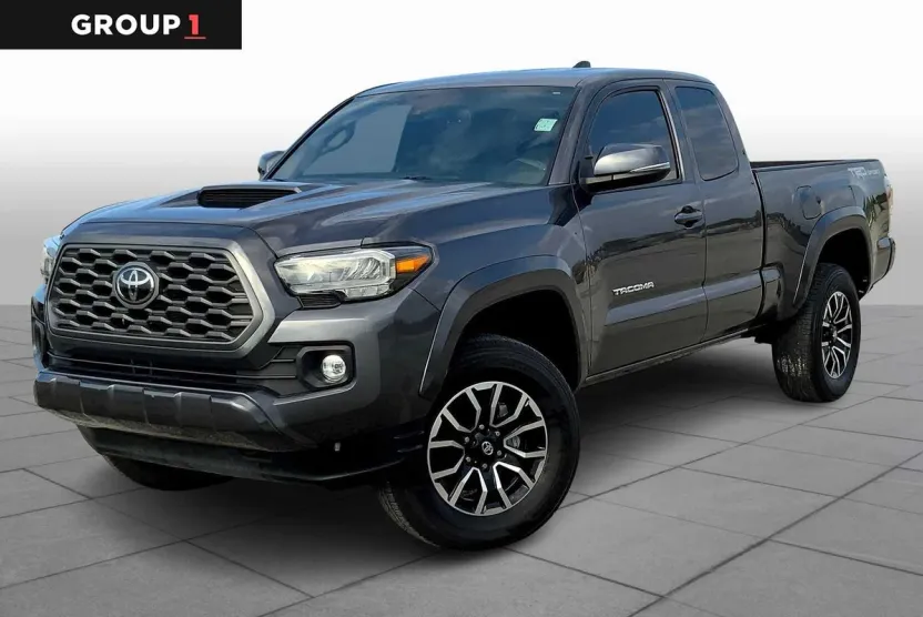 2023 Toyota Tacoma TRD Sport V6 photo 1