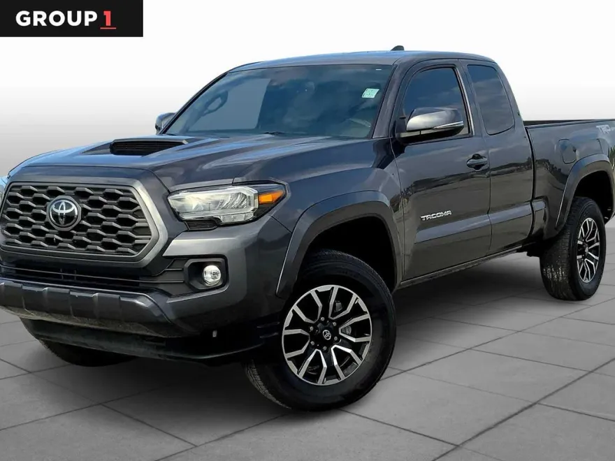 2023 Toyota Tacoma TRD Sport V6 photo 1