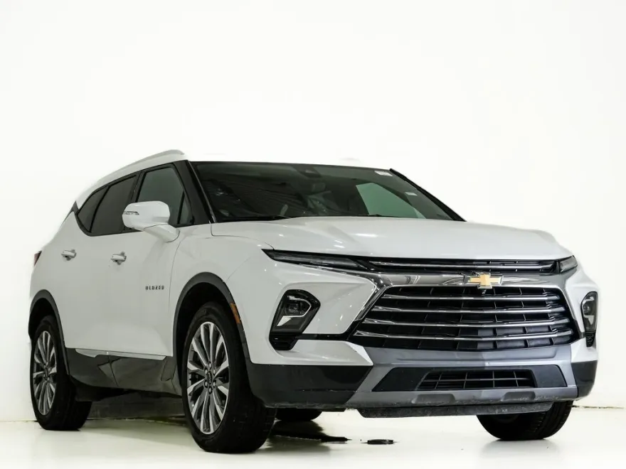2023 Chevrolet Blazer Premier photo 1