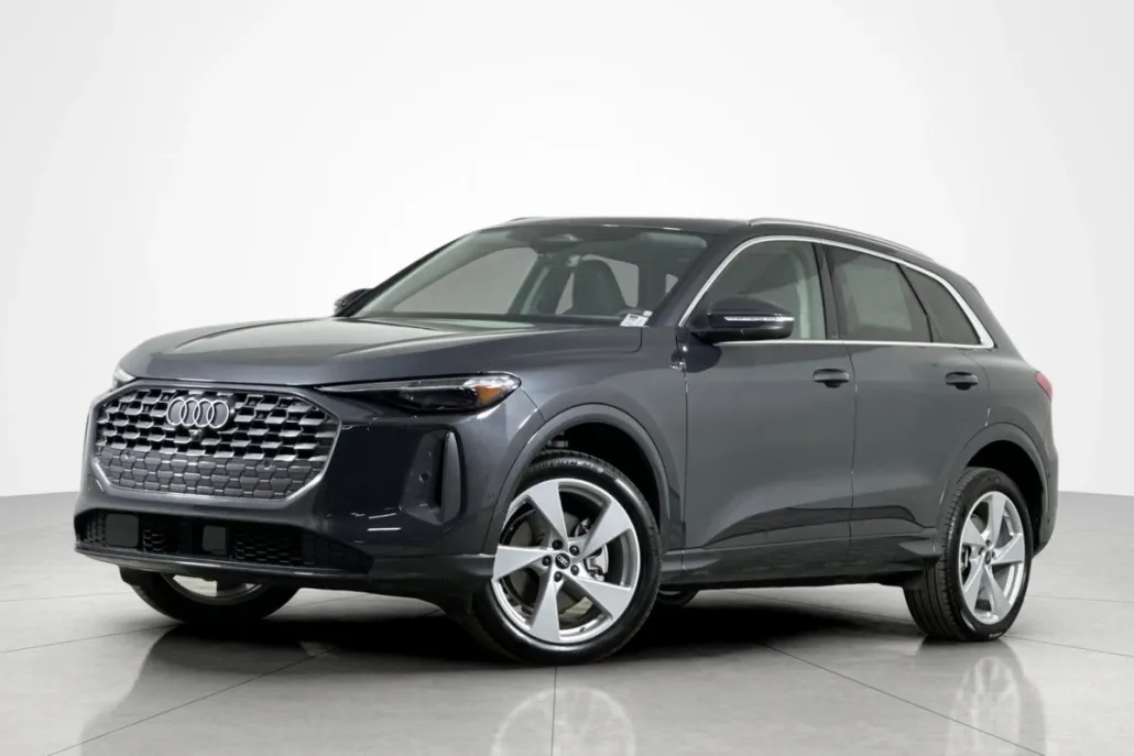 2025 Audi Q5 2.0T Premium Plus photo 1