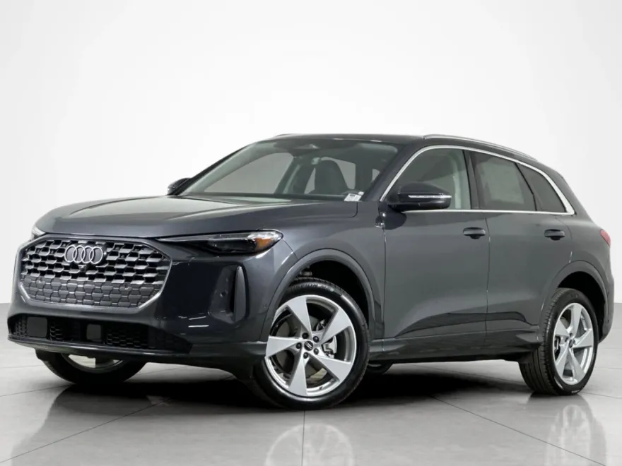 2025 Audi Q5 2.0T Premium Plus photo 1