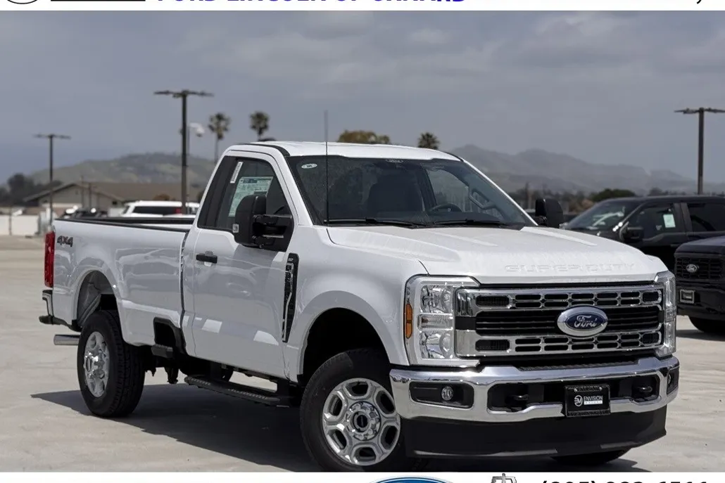 2025 Ford F-350 XLT photo 1