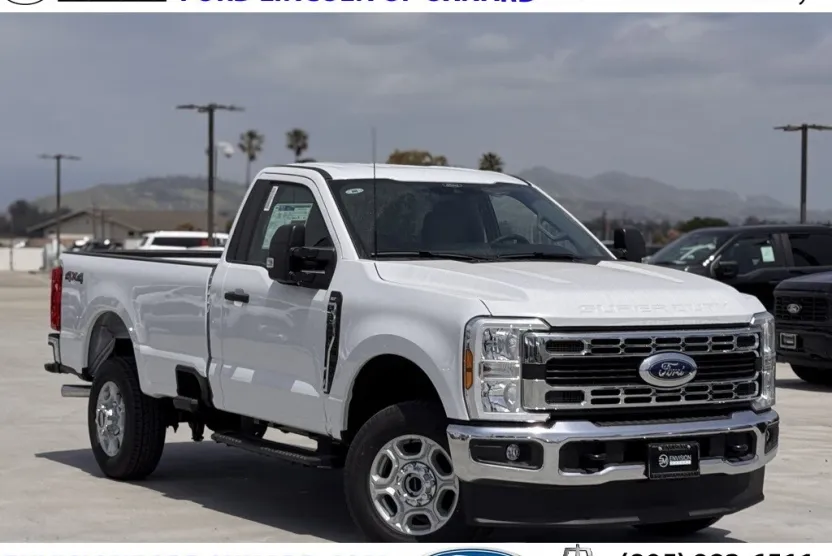 2025 Ford F-350 XLT photo 1