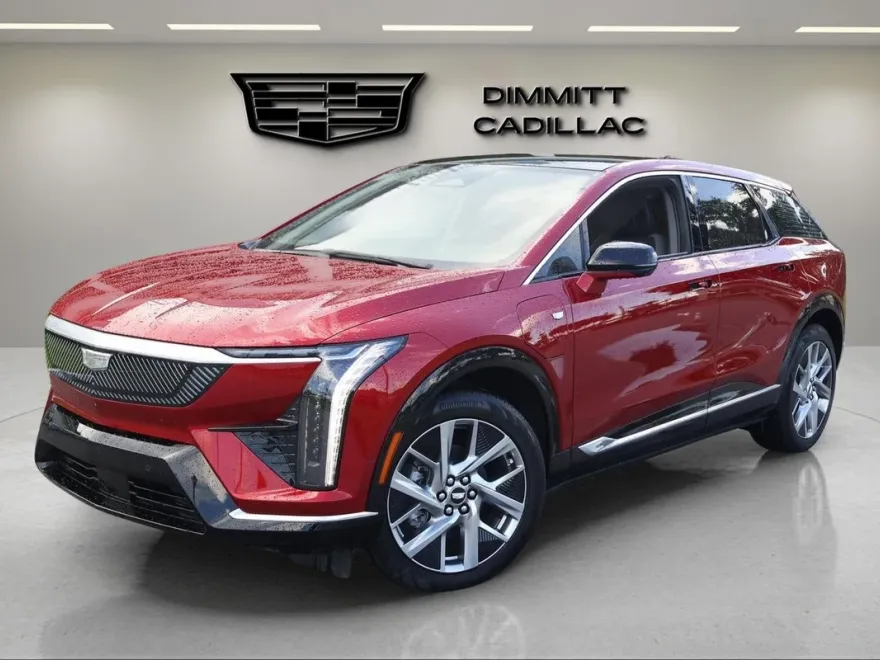 2025 Cadillac Optiq Luxury photo 1