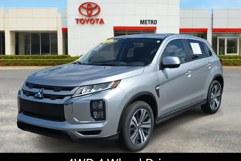 2024 Mitsubishi Outlander Sport ES LE SE photo 1