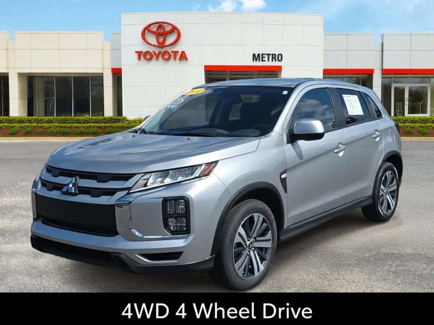2024 Mitsubishi Outlander Sport ES LE SE photo 1