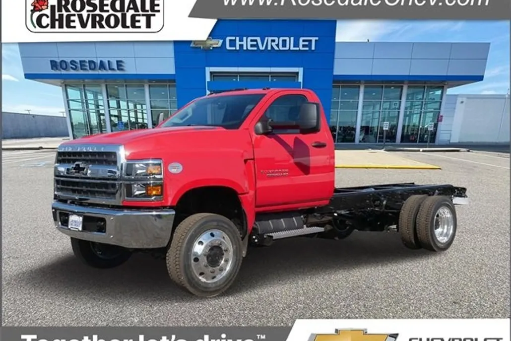 2024 Chevrolet Silverado 5500HD Work Truck photo 1