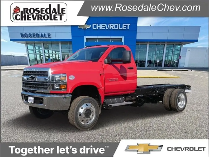 2024 Chevrolet Silverado 5500HD Work Truck photo 1