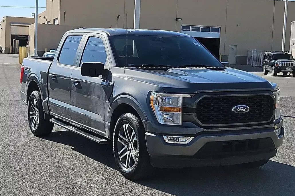 2022 Ford F-150 XL photo 1