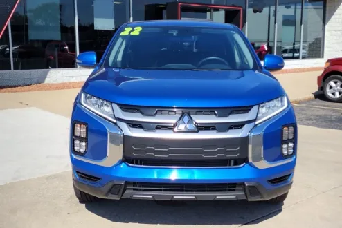 2022 Mitsubishi Outlander Sport SE photo 2