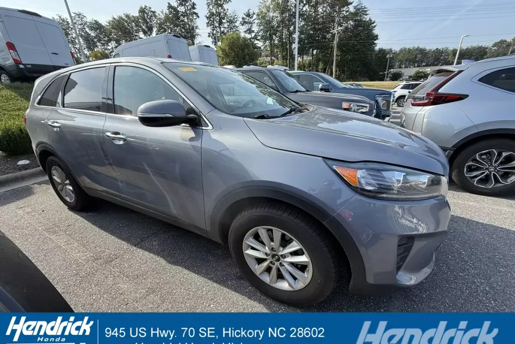 2020 Kia Sorento LX S photo 1