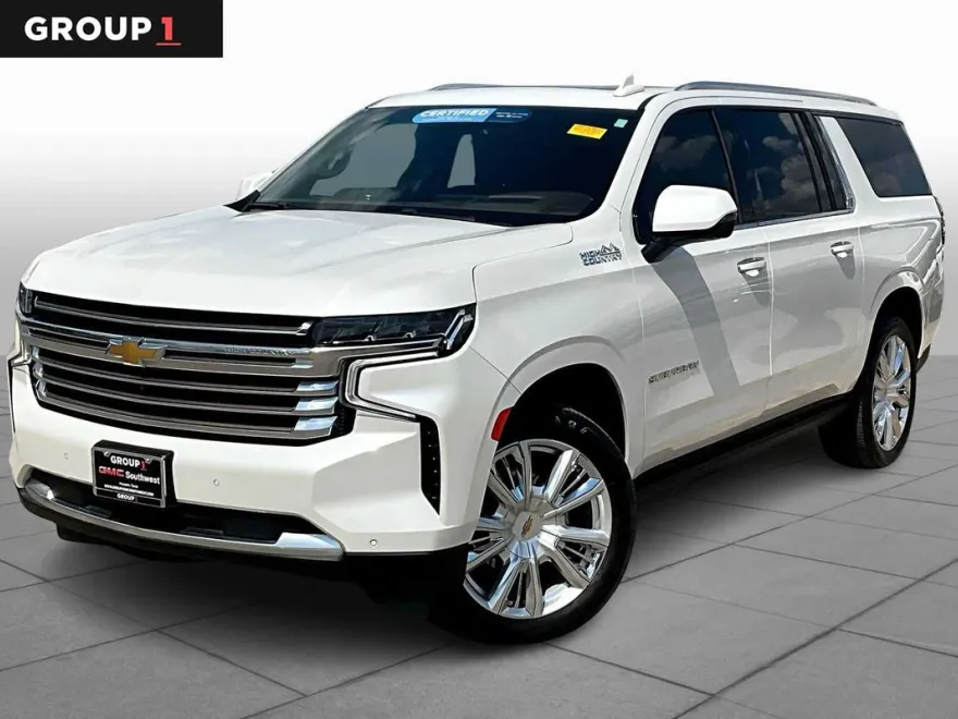 2023 Chevrolet Suburban High Country photo 1