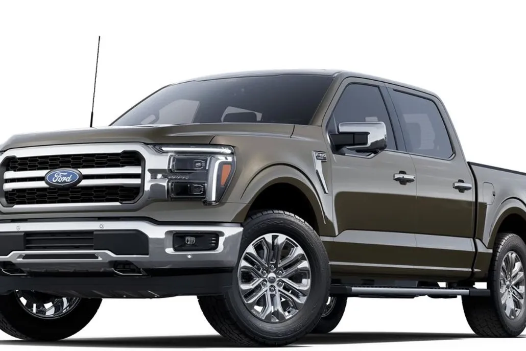 2025 Ford F-150 Lariat photo 1