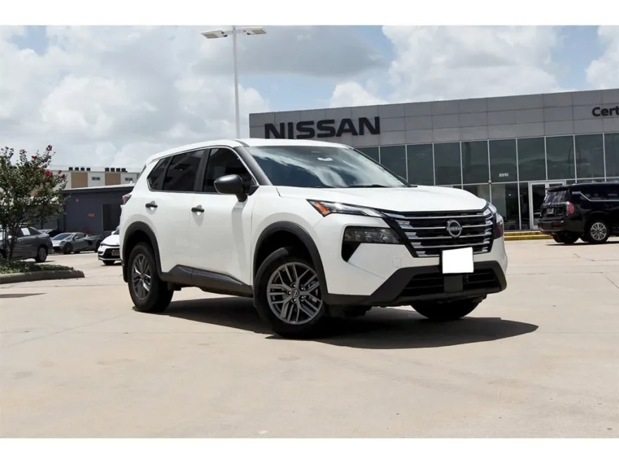 2024 Nissan Rogue S photo 1