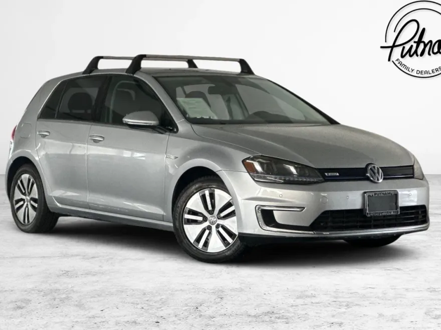 2016 Volkswagen e-Golf SEL Premium photo 1