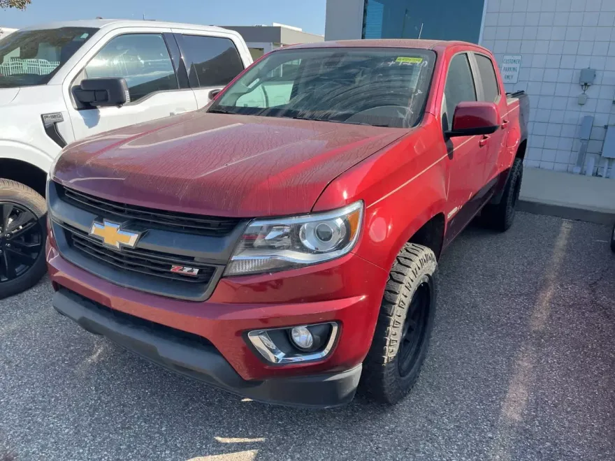 2019 Chevrolet Colorado Z71 photo 1