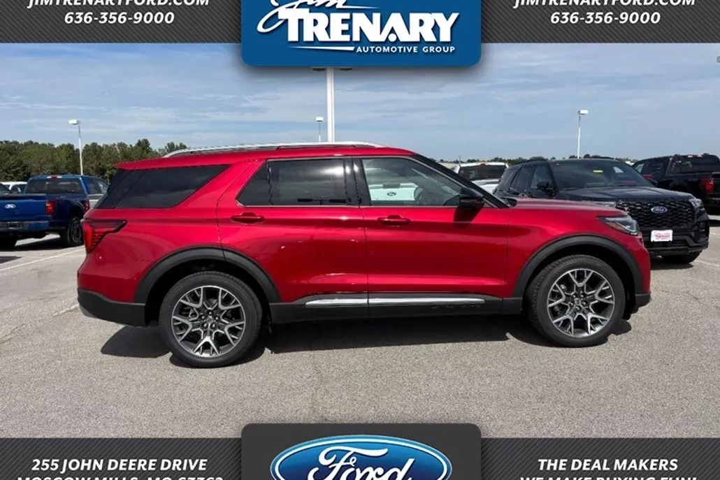 2025 Ford Explorer Platinum photo 1