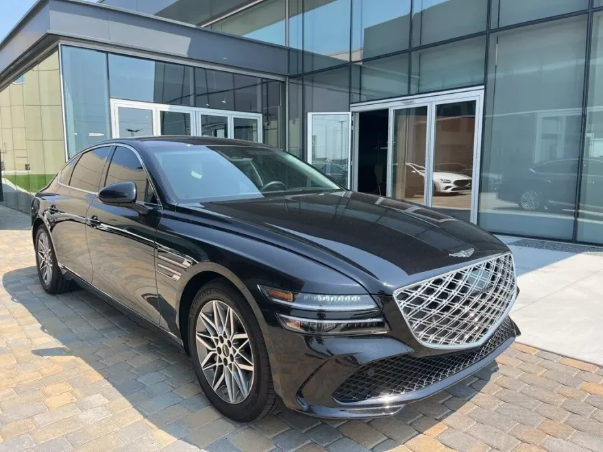 2025 Genesis G80 2.5T photo 1