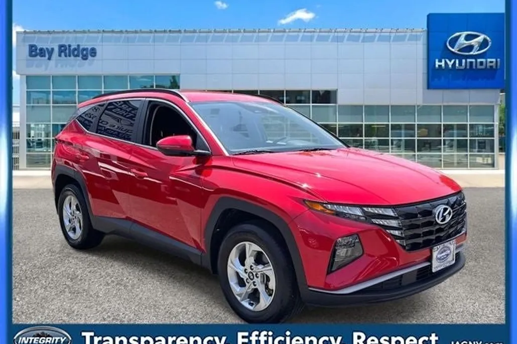 2022 Hyundai Tucson SEL photo 1
