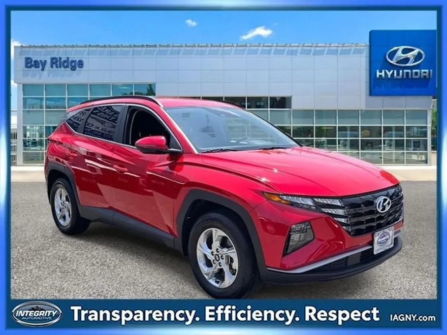 2022 Hyundai Tucson SEL photo 1