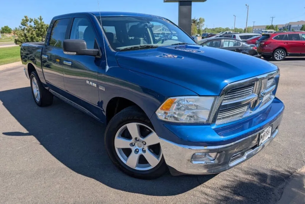 2010 Dodge Ram SLT photo 1