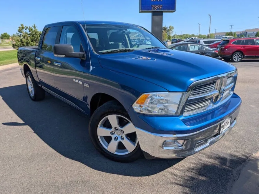2010 Dodge Ram SLT photo 1