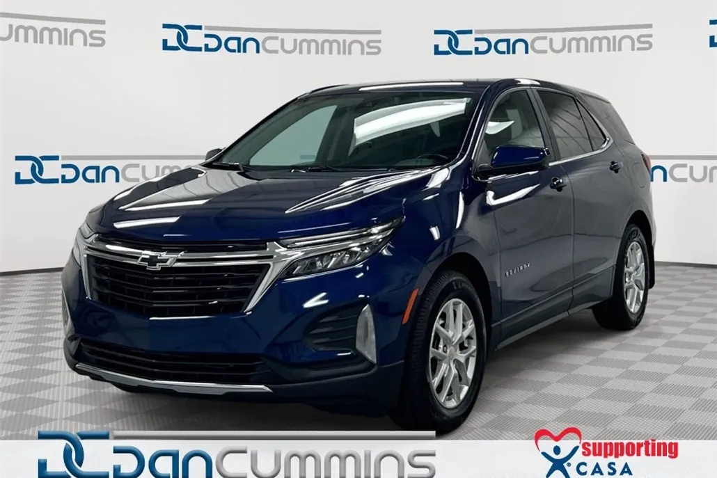 2022 Chevrolet Equinox LT photo 1