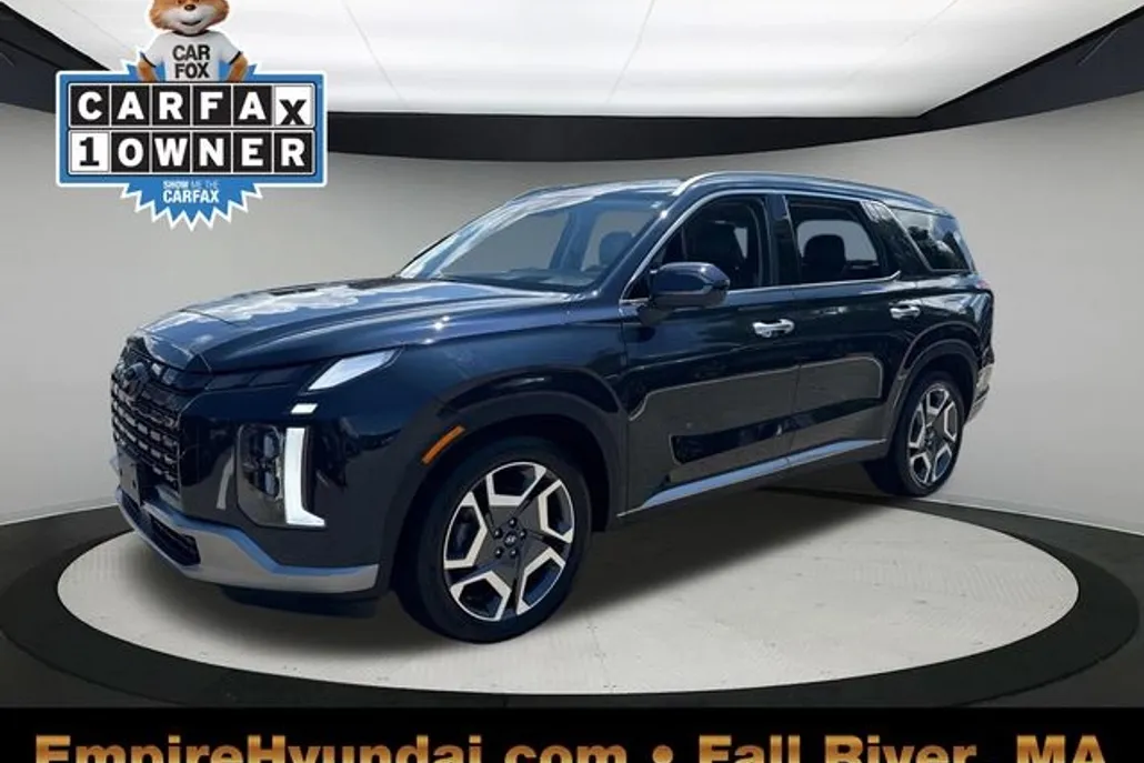 2024 Hyundai Palisade Limited photo 1