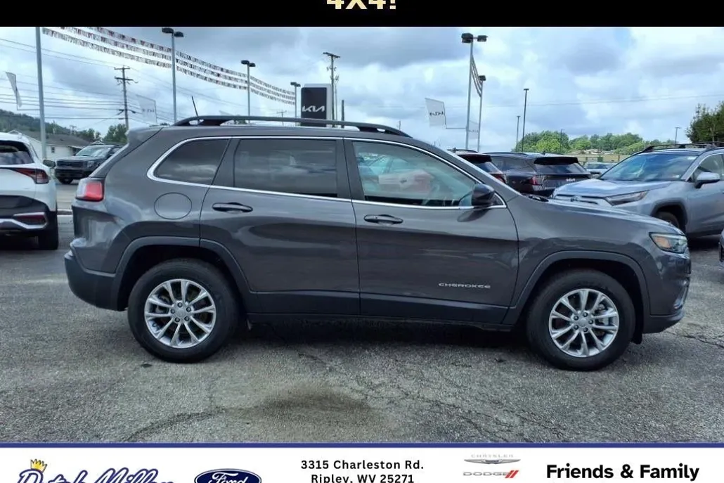 2022 Jeep Cherokee Latitude Lux photo 1