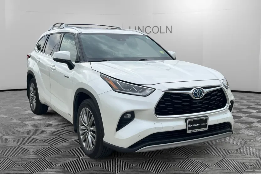2021 Toyota Highlander Hybrid Platinum photo 1