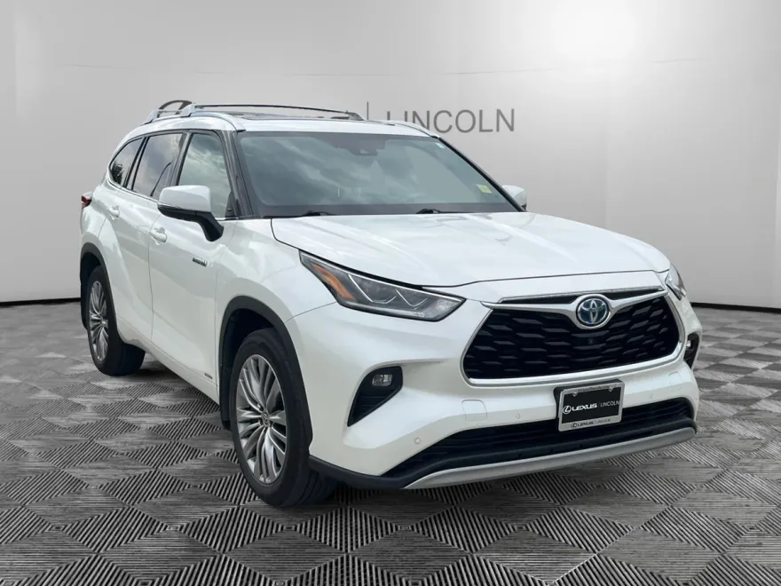 2021 Toyota Highlander Hybrid Platinum photo 1