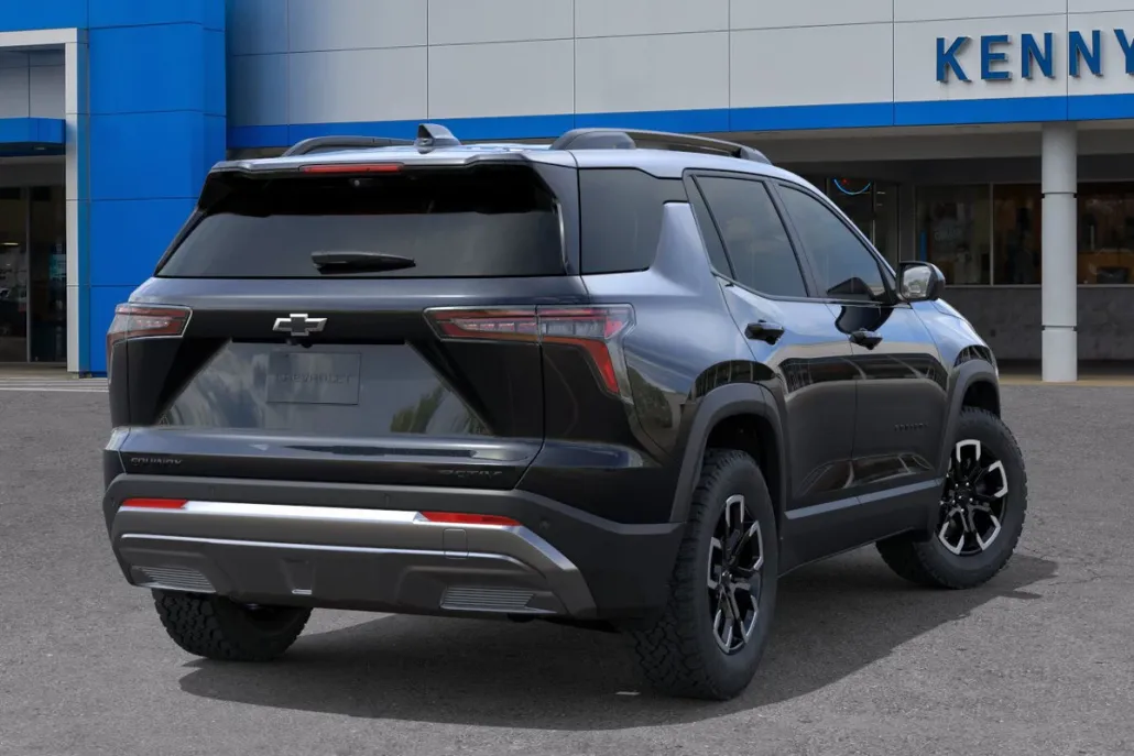 2026 Chevrolet Equinox ACTIV photo 1