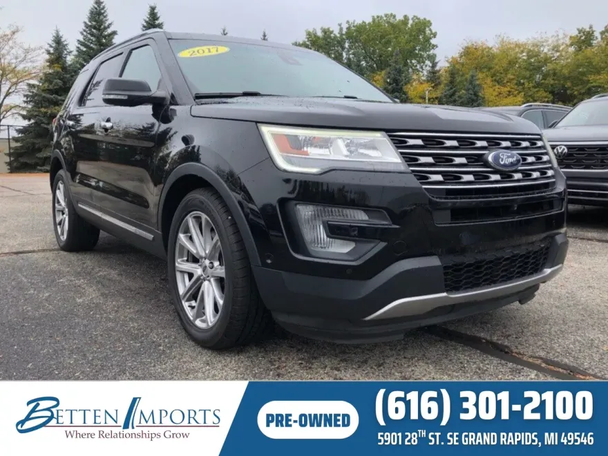 2017 Ford Explorer Limited photo 1