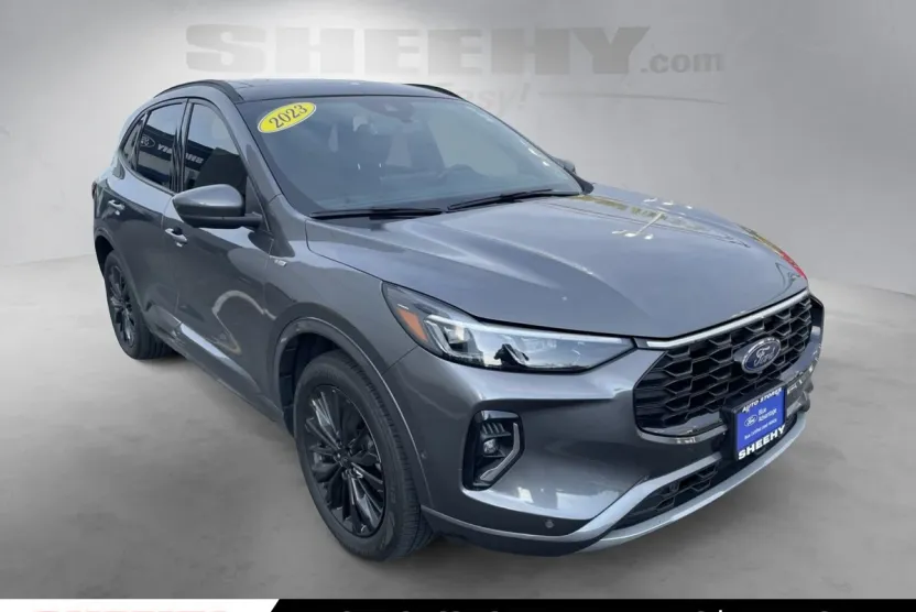 2023 Ford Escape ST-Line Elite photo 1
