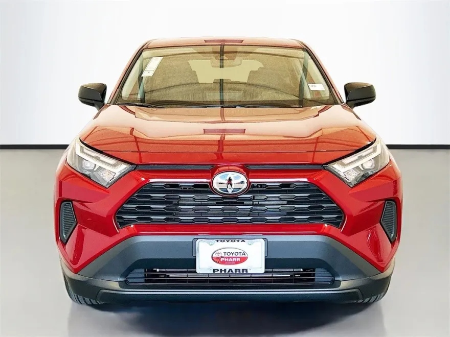 2025 Toyota RAV4 LE photo 1