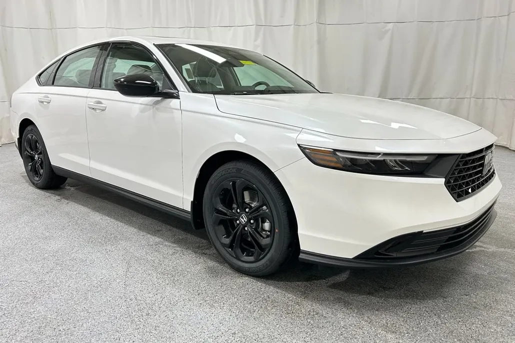 2025 Honda Accord SE photo 1