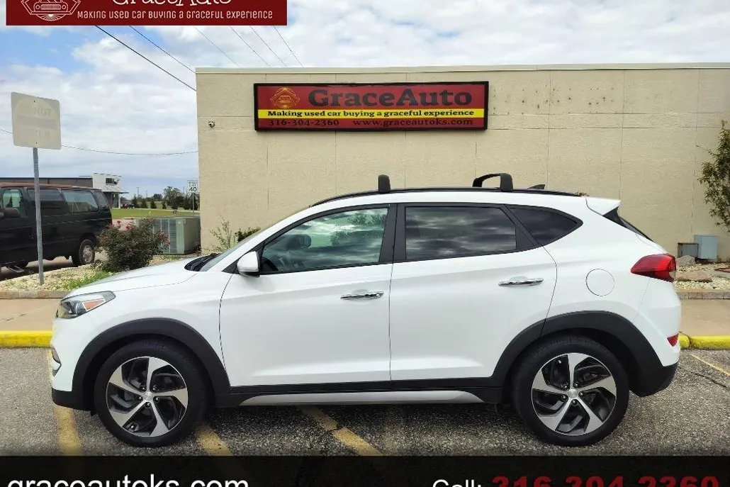 2017 Hyundai Tucson Limited photo 1
