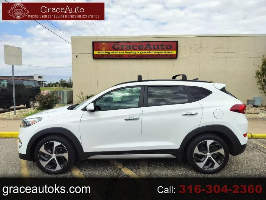 2017 Hyundai Tucson Limited photo 1