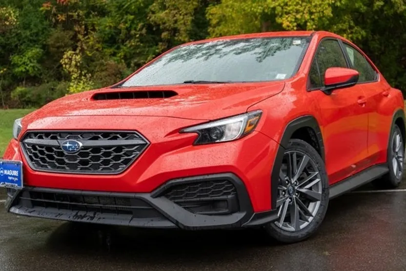 2022 Subaru WRX Base photo 1