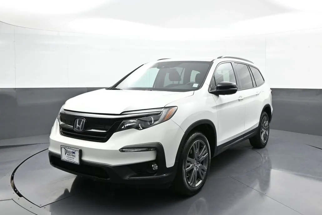 2022 Honda Pilot Sport photo 1