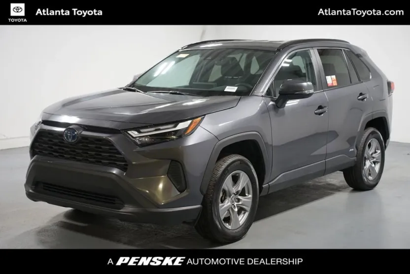 2024 Toyota RAV4 Hybrid XLE photo 1