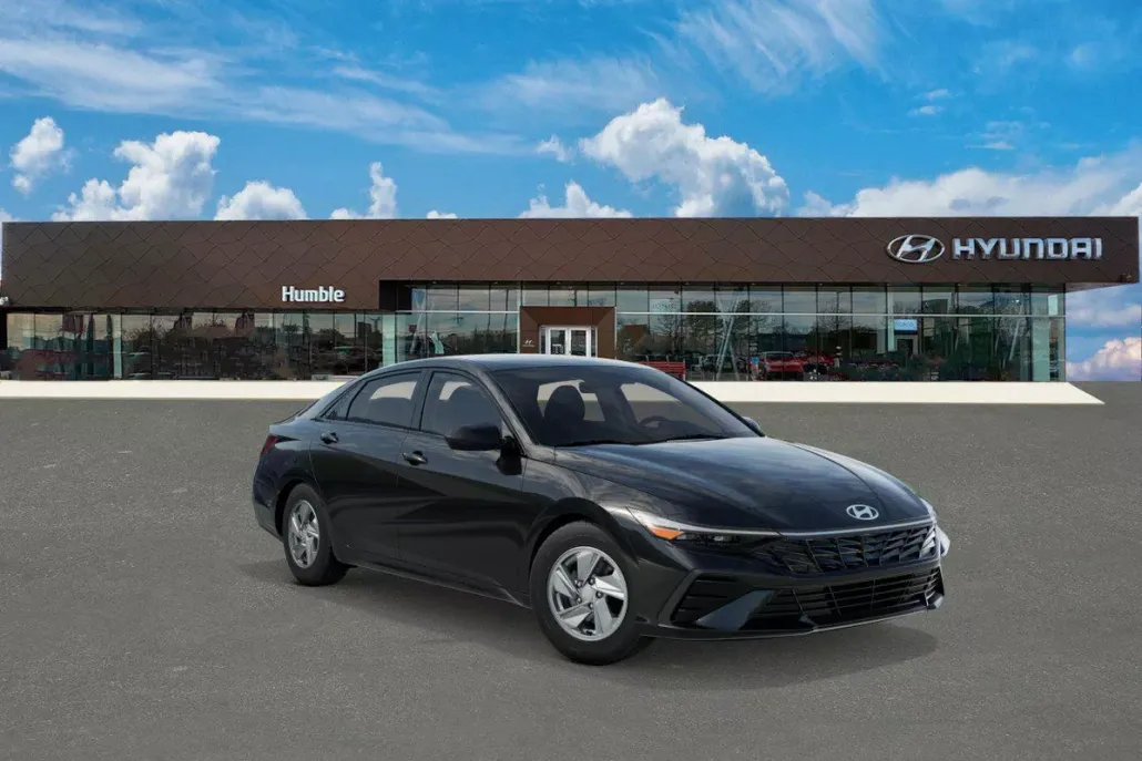 2025 Hyundai Elantra SE photo 1