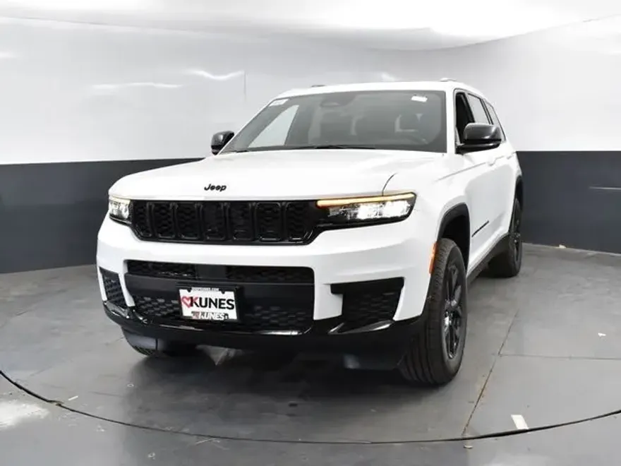 2025 Jeep Grand Cherokee Altitude X photo 1