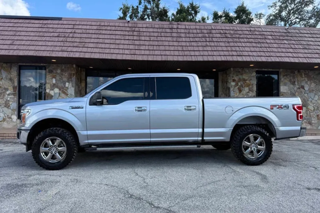 2020 Ford F-150 XLT photo 1