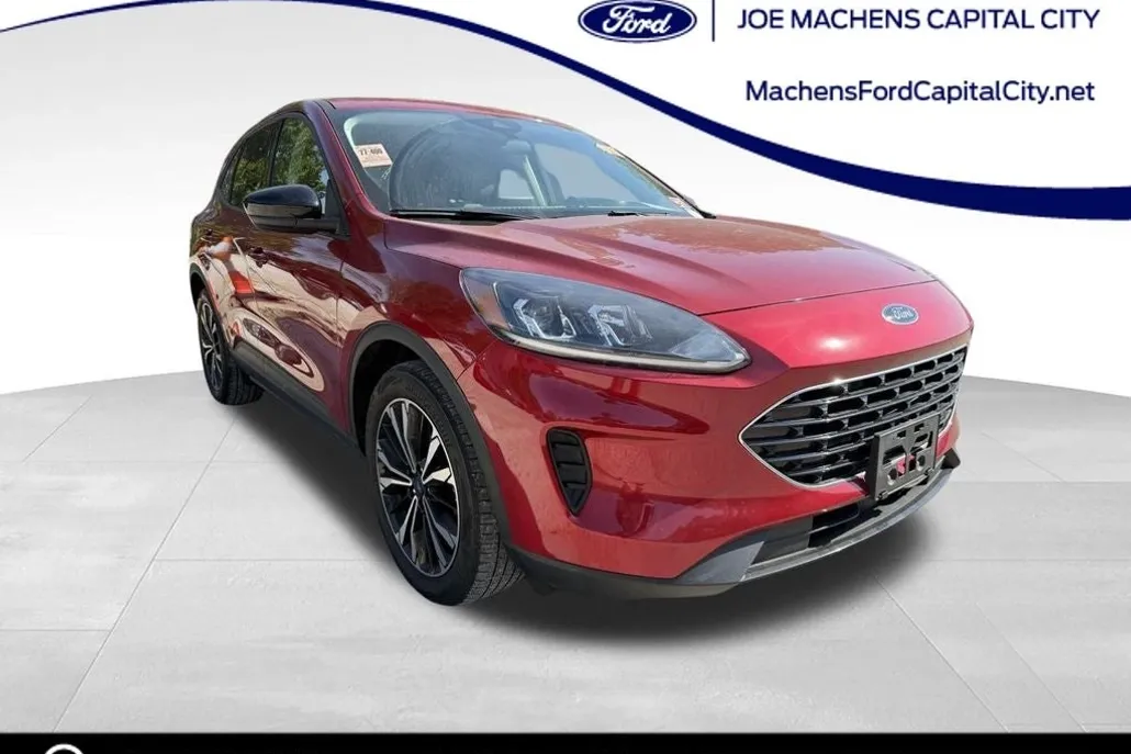 2021 Ford Escape SE photo 1