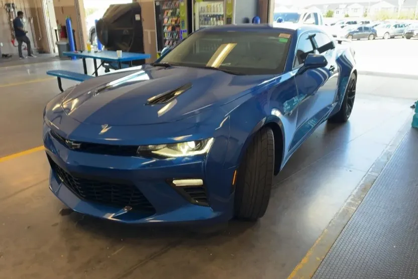 2017 Chevrolet Camaro SS photo 1